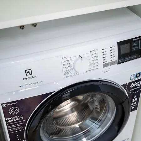 Апартаменты Wrzeciono 12 - Piekny Apartament Obok Szpitala Bielanskiego Oraz Awf, Bezplatna Strefa Parkowania - 400m Do Stacji Metra - Good *